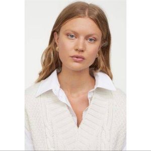 HM White cableknit sweater vest